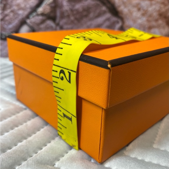 AUTHENTIC HERMES GIFT BOXES - Picture 14 of 15